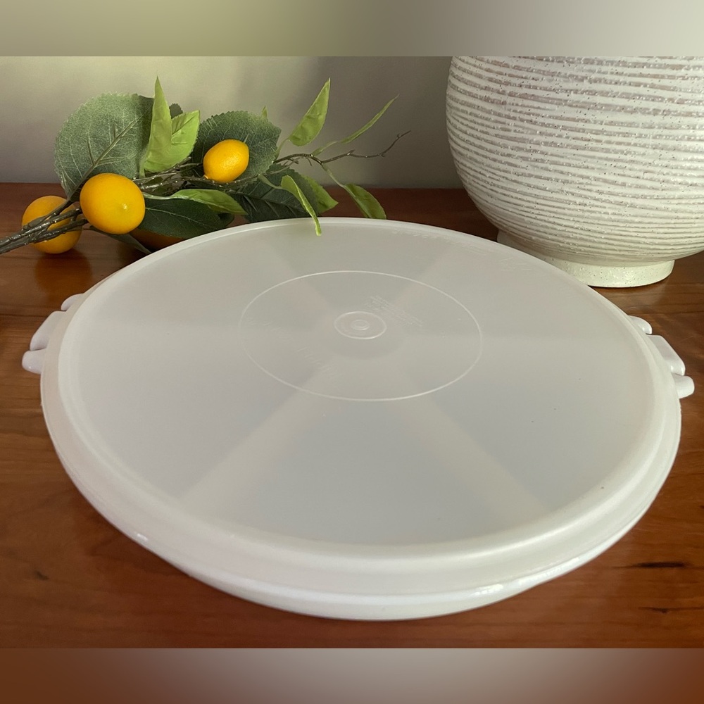 Vintage Tupperware Party Susan Divided Serving Veggie Fruit Tray & Seal #405-2